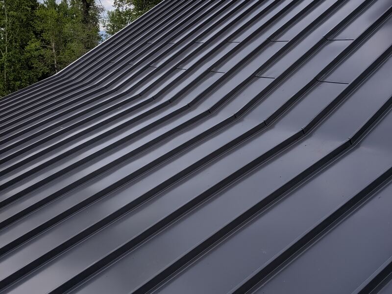 Standing-seam metal roof